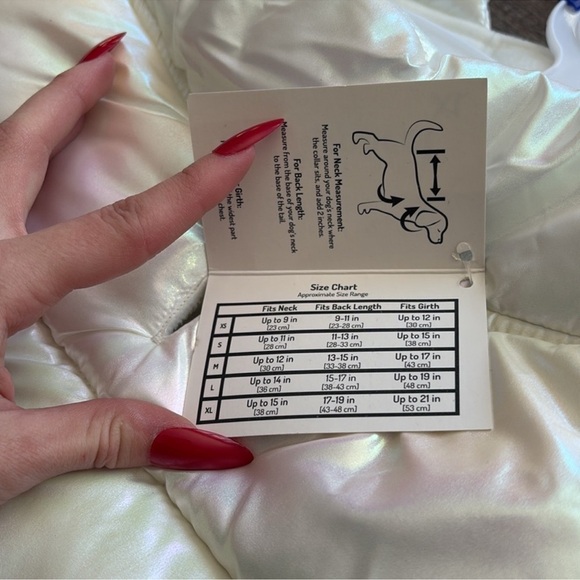 Dog Puffer Jacket in Iridescent White Fab Dog size XL - Picture 5 of 6